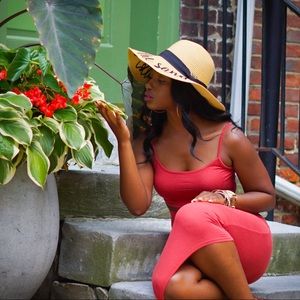 Meet your Posher, Latoya